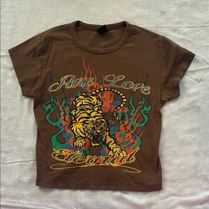 Cropped Brown Graphic Tiger Tee - Pure Love